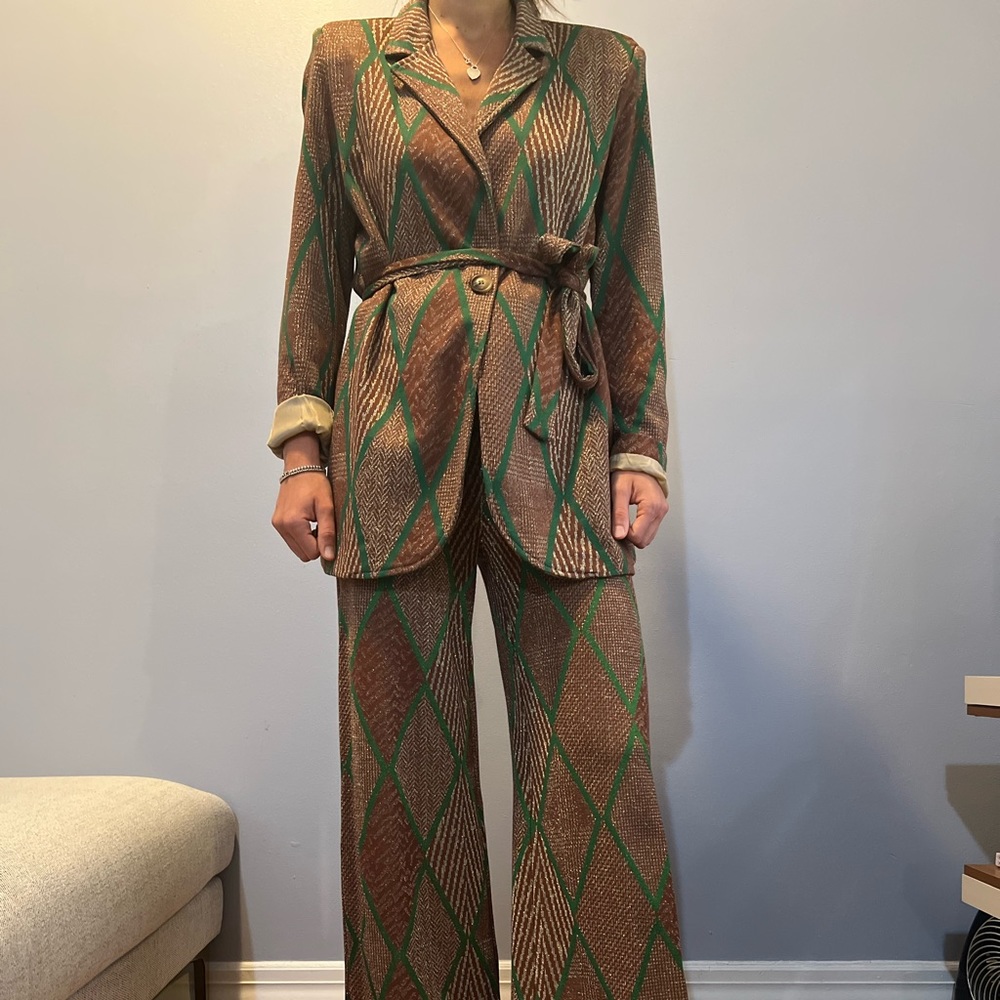 Patterned two piece - Picture 5 of 5